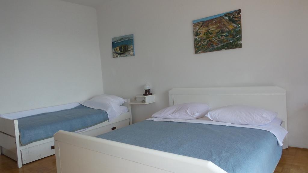 Tihana Apartments Jadranovo Room photo